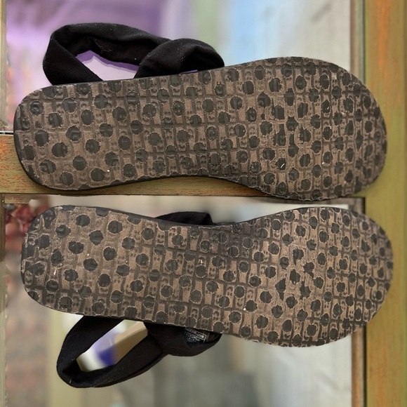 Sanuk Yoga Sling Sandals - Black - Picture 4 of 7